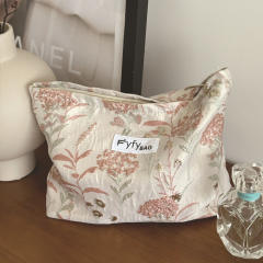 New Style floral pattern Makeup Bag Large Capacity Portable Inner Bag