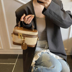 Woven design cute Box Bag Elegant Flap-Style Summer Straw Bag