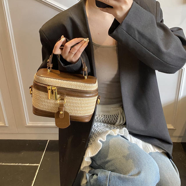 Woven design cute Box Bag Elegant Flap-Style Summer Straw Bag