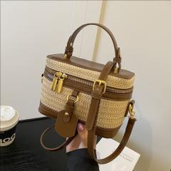 Woven design cute Box Bag Elegant Flap-Style Summer Straw Bag