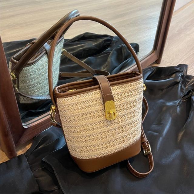 2026 New Handbag Straw Woven Bag Women's Bucket Bag