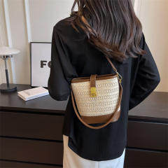 2026 New Handbag Straw Woven Bag Women's Bucket Bag