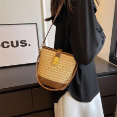2026 New Handbag Straw Woven Bag Women's Bucket Bag