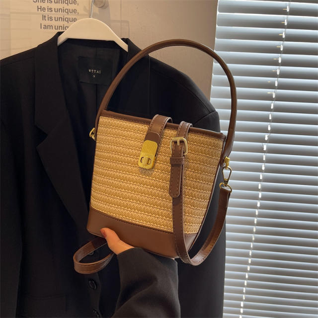 2026 New Handbag Straw Woven Bag Women's Bucket Bag