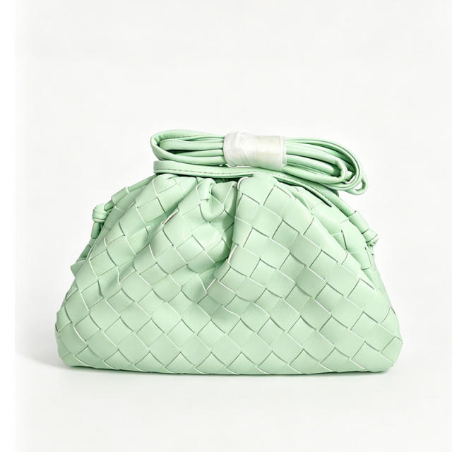 New Fashionable Woven Clutch Bag Korean Style Cloud Soft Leather Dumpling Bag