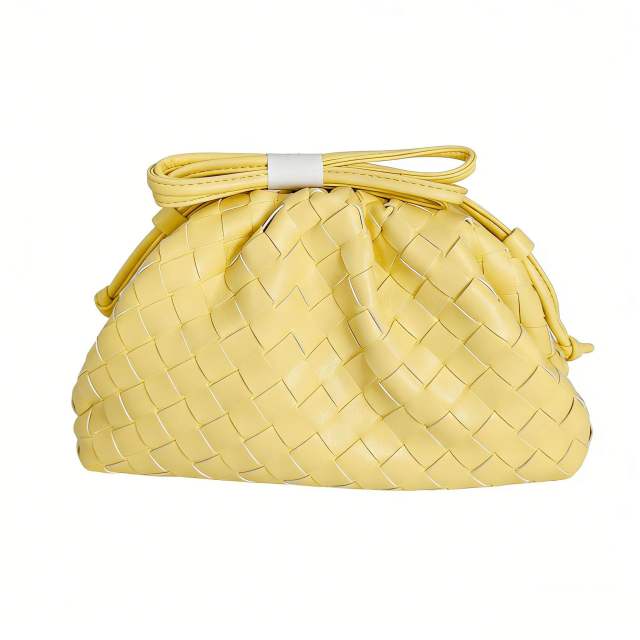 New Fashionable Woven Clutch Bag Korean Style Cloud Soft Leather Dumpling Bag