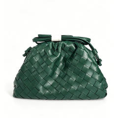 New Fashionable Woven Clutch Bag Korean Style Cloud Soft Leather Dumpling Bag