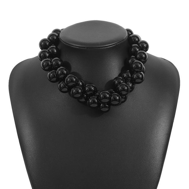 Chunky imitation pearl beaded choker necklace
