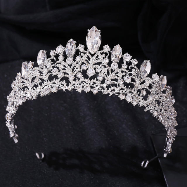 New Bridal Wedding Headwear Elegant Rhinestone Crown Necklace Earrings Three-Piece Set