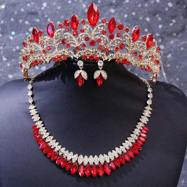 New Bridal Wedding Headwear Elegant Rhinestone Crown Necklace Earrings Three-Piece Set