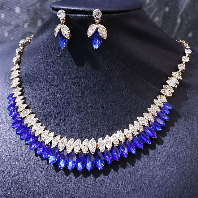 New Bridal Wedding Headwear Elegant Rhinestone Crown Necklace Earrings Three-Piece Set
