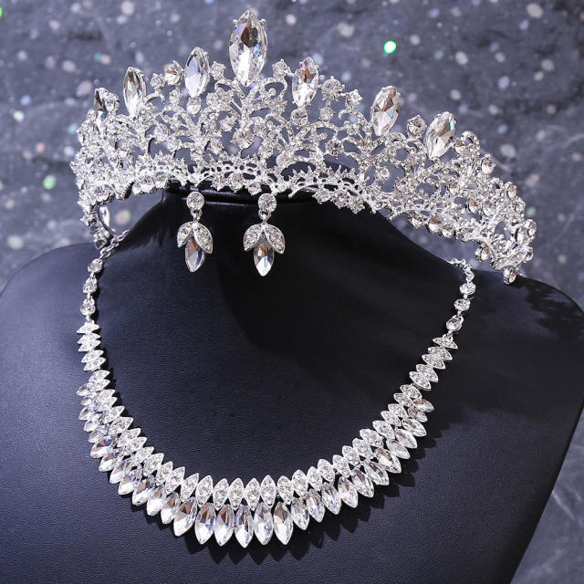 New Bridal Wedding Headwear Elegant Rhinestone Crown Necklace Earrings Three-Piece Set