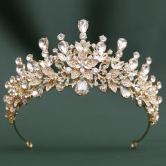 Baroque-Style Bridal Crown Headpiece with Rhinestones