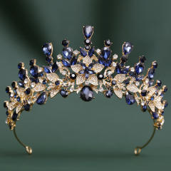 Baroque-Style Bridal Crown Headpiece with Rhinestones