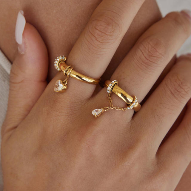 18KG diamond heart charm stainless steel rings