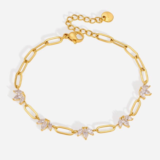 18KG delicate cubic zircon stainless steel bracelet