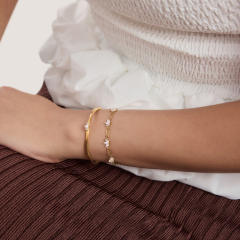 18KG delicate cubic zircon stainless steel bracelet
