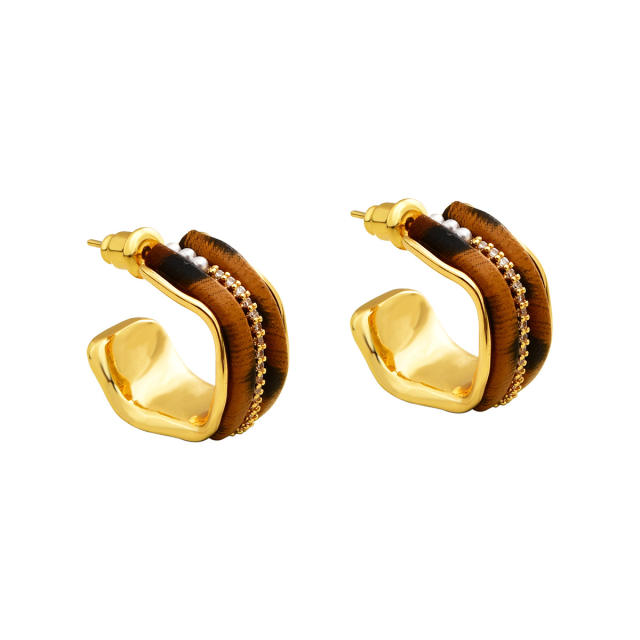Winter autumn leopard pattern square shape earrings for women