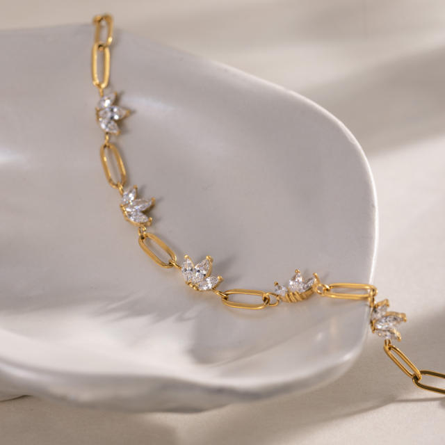 18KG delicate cubic zircon stainless steel bracelet