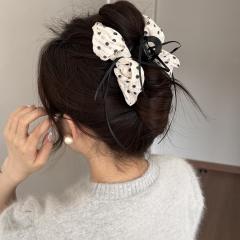 Korean-style pleated polka dot ribbon bow claw clip