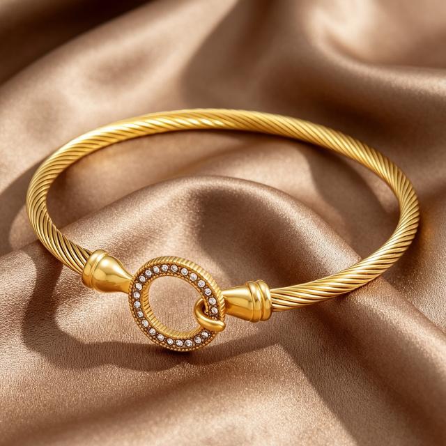 Stainless Steel bangle Wire Rope Bracelet with Diamond-Encrusted Horseshoe Clasp