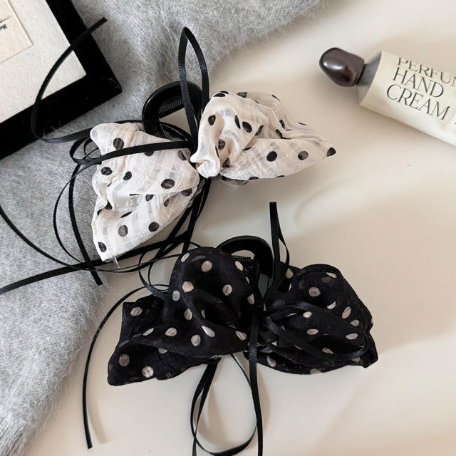 Korean-style pleated polka dot ribbon bow claw clip