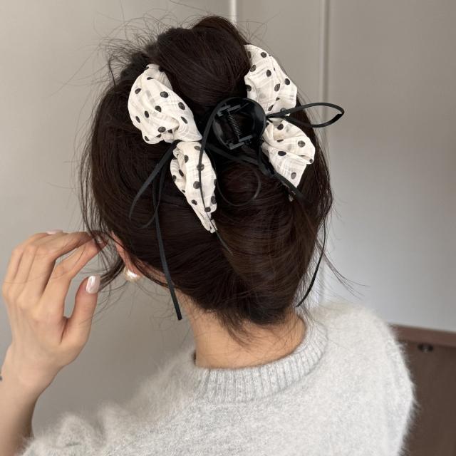 Korean-style pleated polka dot ribbon bow claw clip