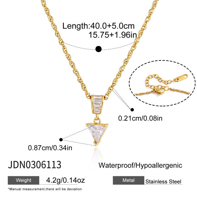 Elegant stainless steel necklace light luxury zircon heart clavicle chain necklace