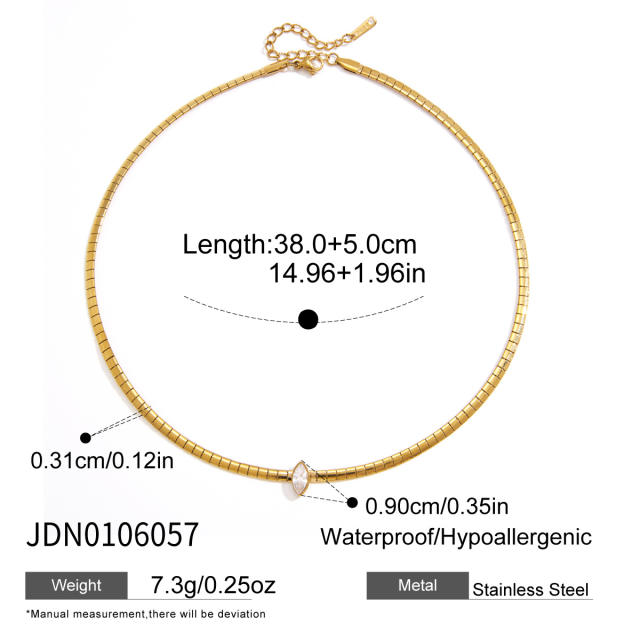 Elegant stainless steel necklace light luxury zircon heart clavicle chain necklace