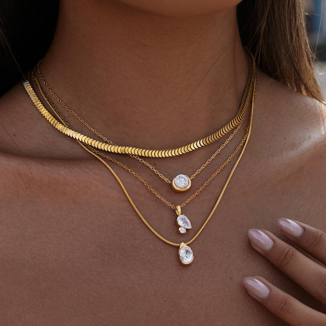 Elegant stainless steel necklace light luxury zircon pendant collarbone chain necklace