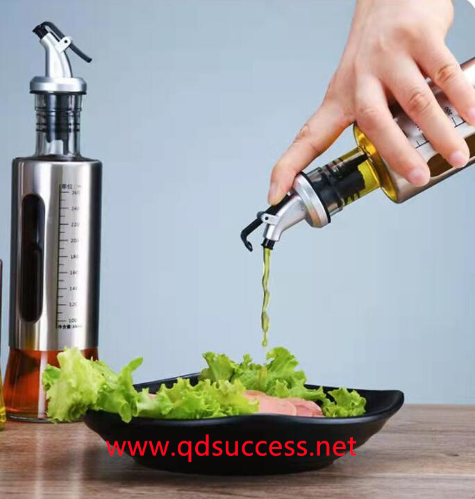 glass oil & vinegar bottles