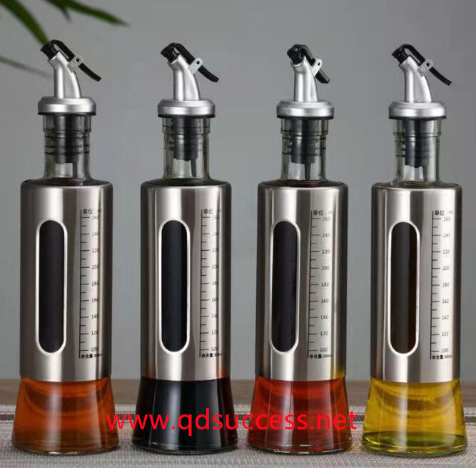 glass oil & vinegar bottles