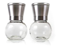 glass spice bottles