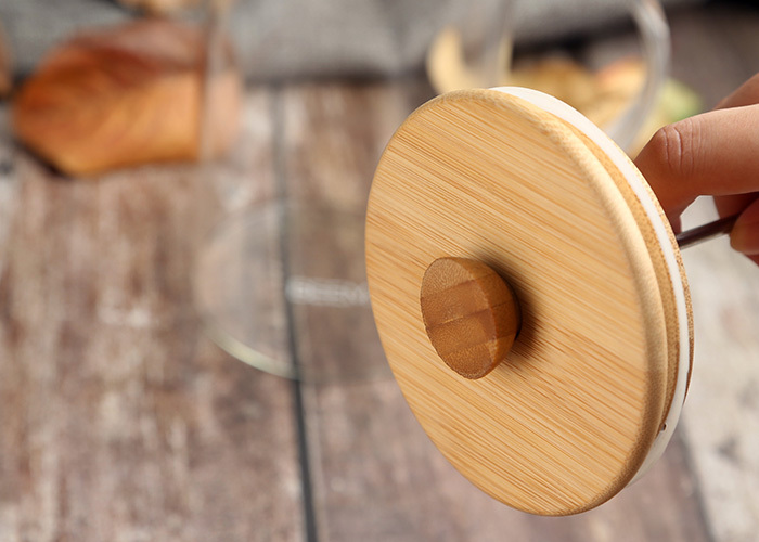 Beer can Shape Glass with Bamboo Lid and Straw