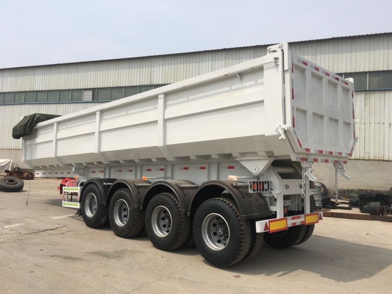 DUMP TRAILER