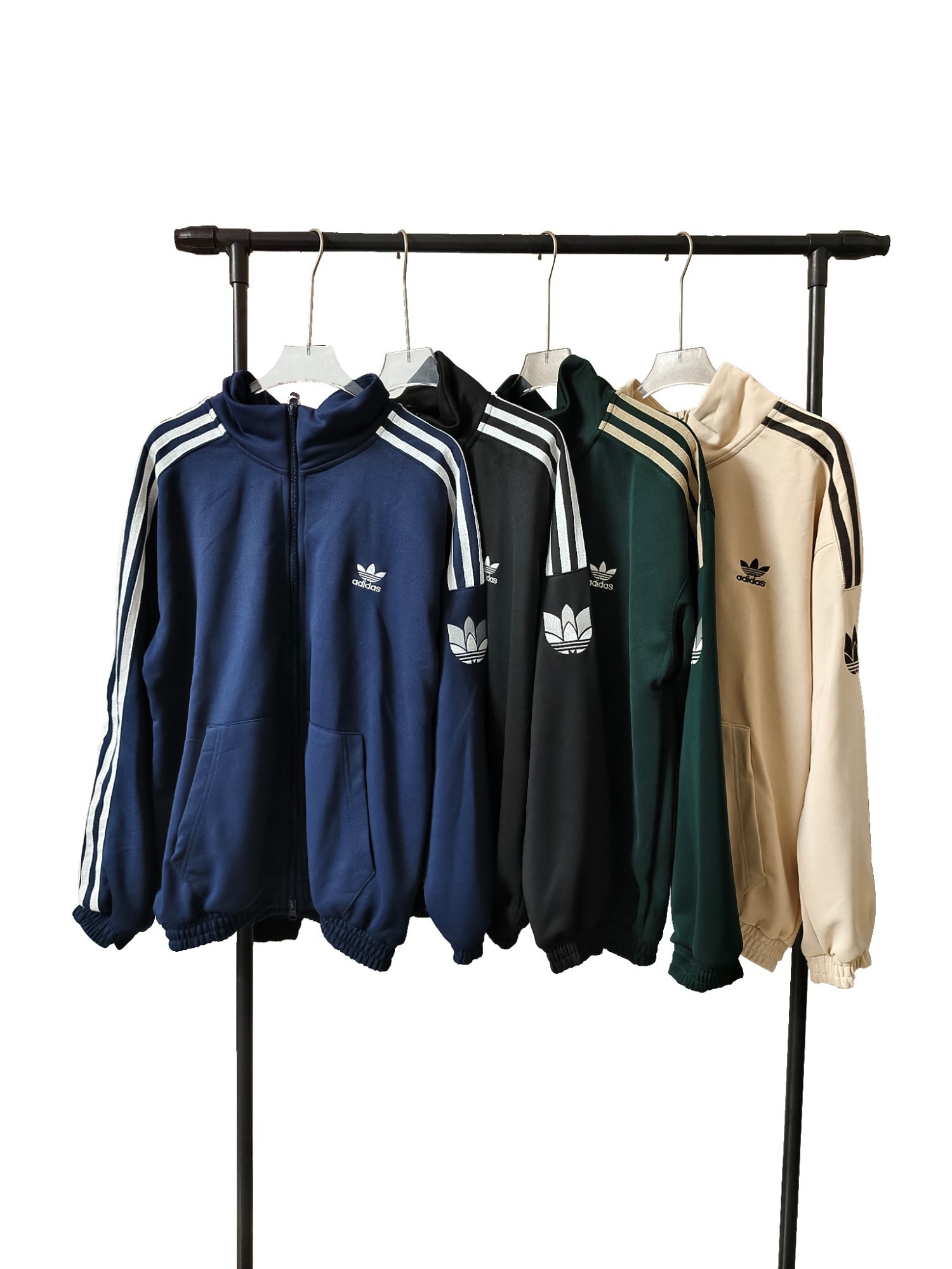 ХУДИ Adidas