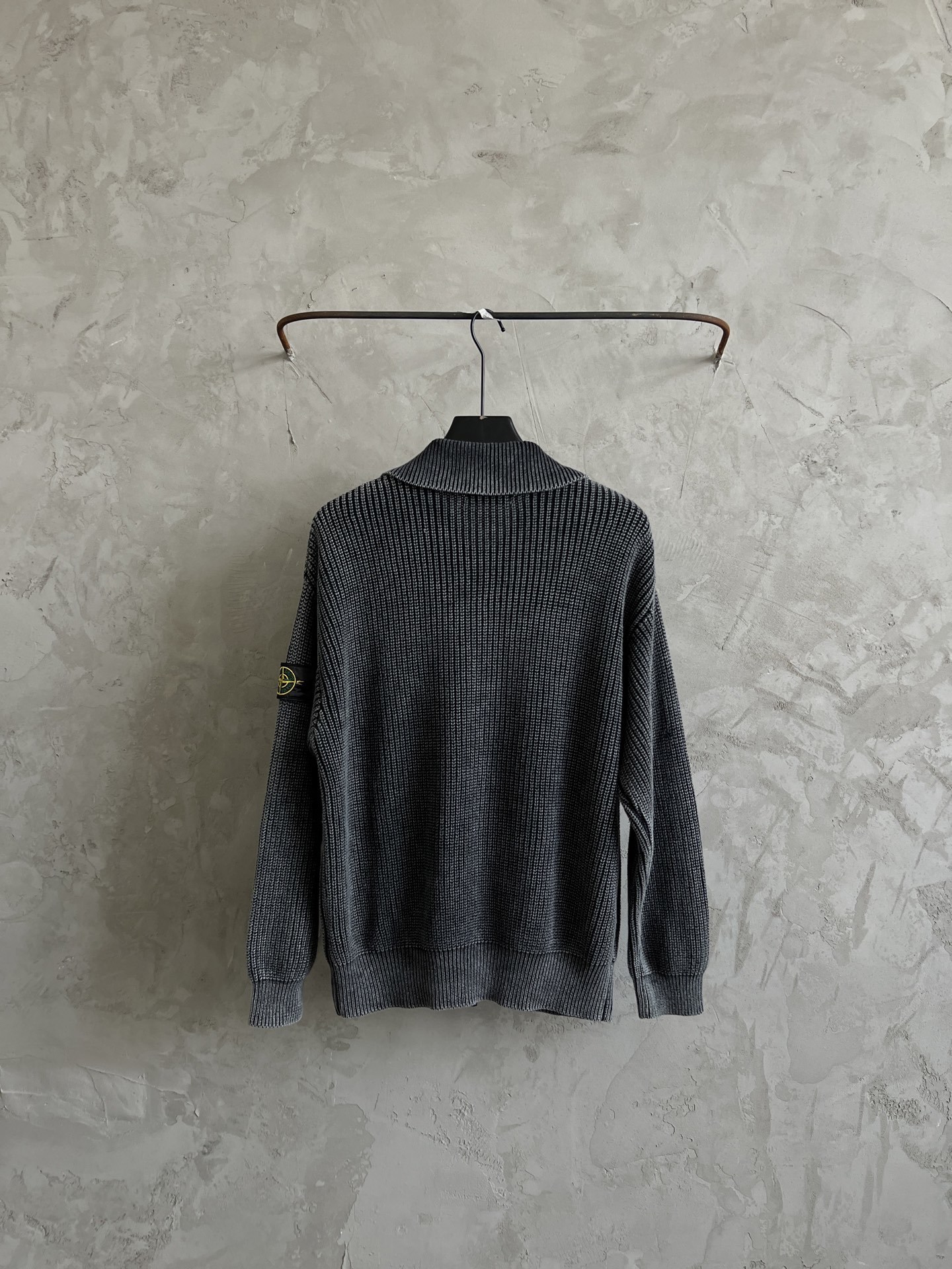 КУРТКИ stoneisland