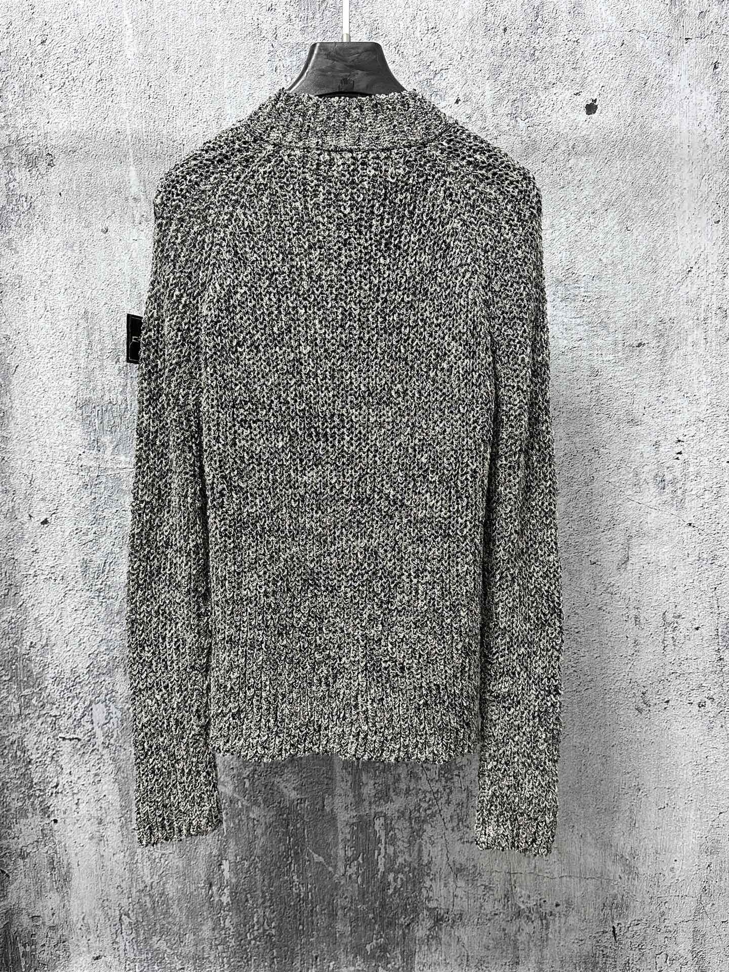 КУРТКИ STONE ISLAND