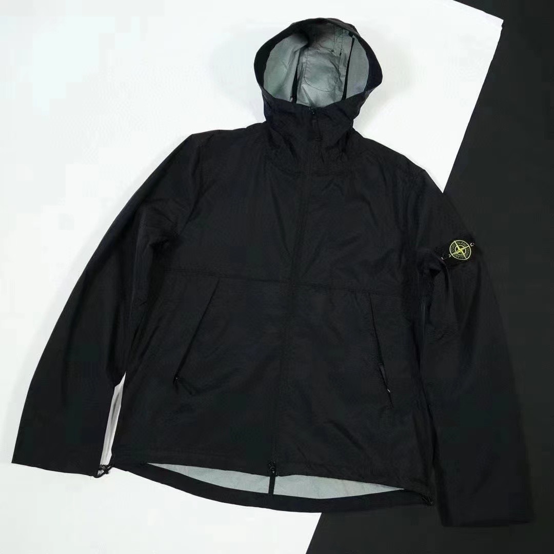 КУРТКИ Stone Island