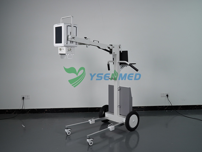 Philippinese client, who is satisfied with YSENMED 5.6kW portable x-ray unit YSX056-PE.