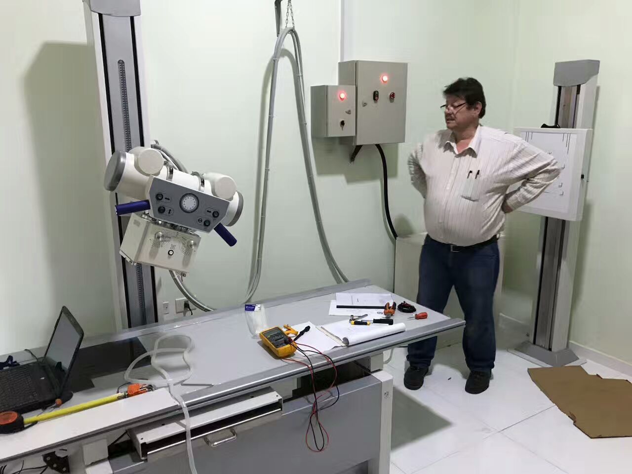 Machine à rayons X YSENMED 50KW installée au Paraguay