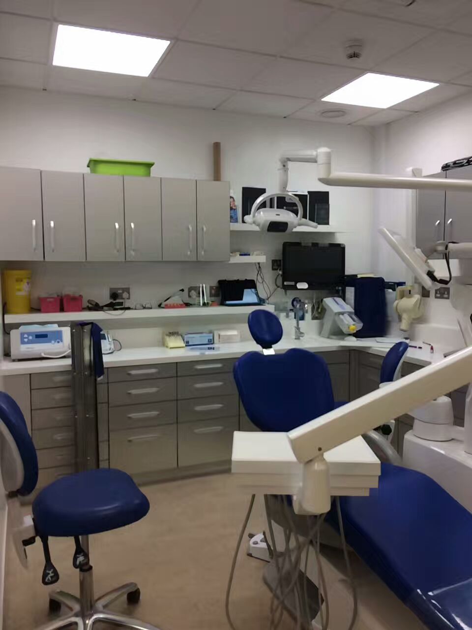 La porte doublée de plomb à Jersey, Royaume-Uni Projet de laboratoire dentaire