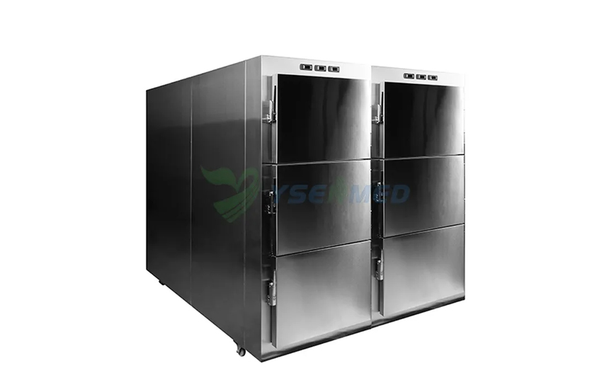 El técnico ahora está instalando el congelador de morgue de 6 cuerpos YSSTG0106 y el elevador de cadáveres YSSJT-58A en una funeraria en Kenia.