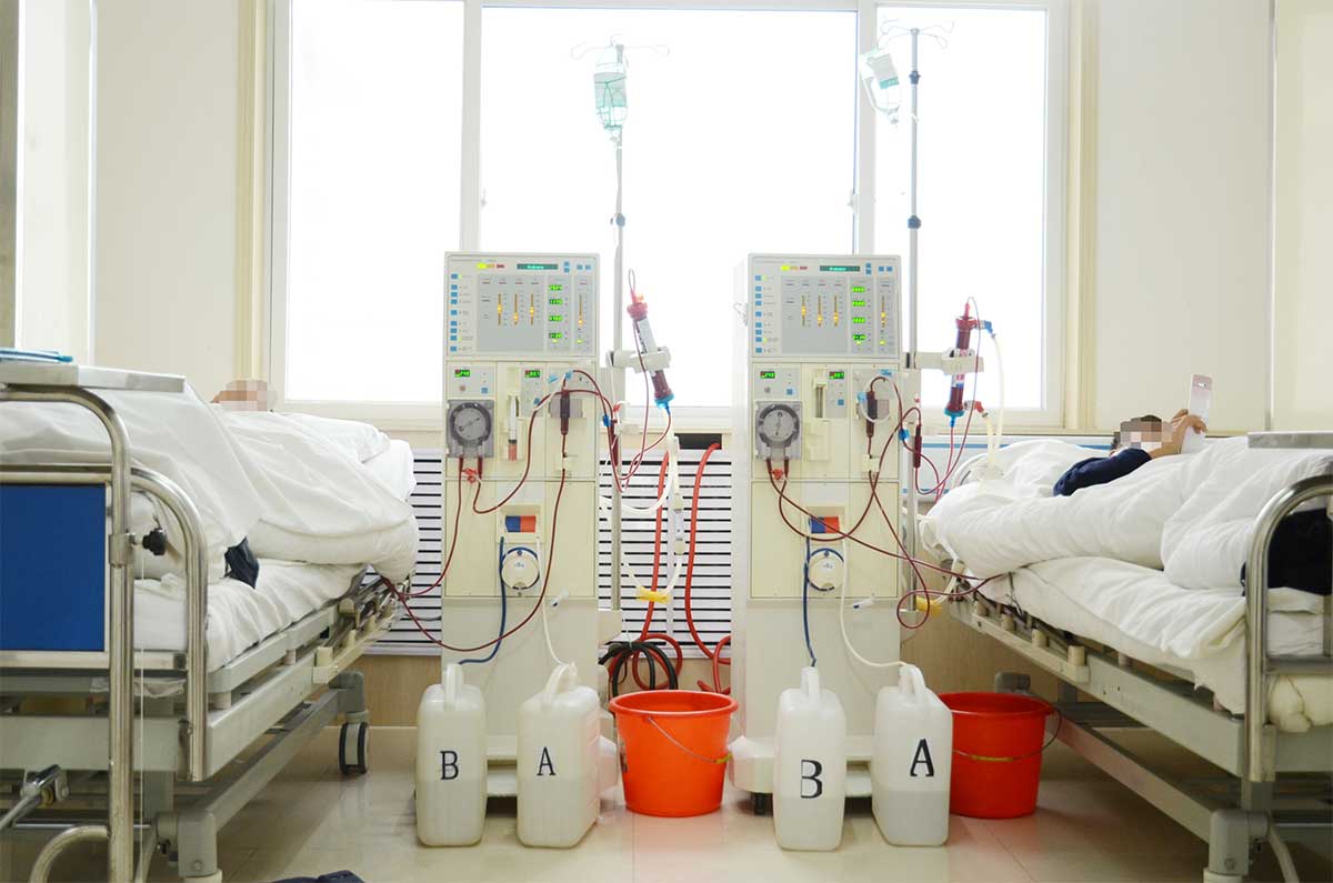What is Hemodialysis Machine?