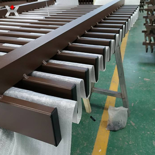 Modern aluminium fencing