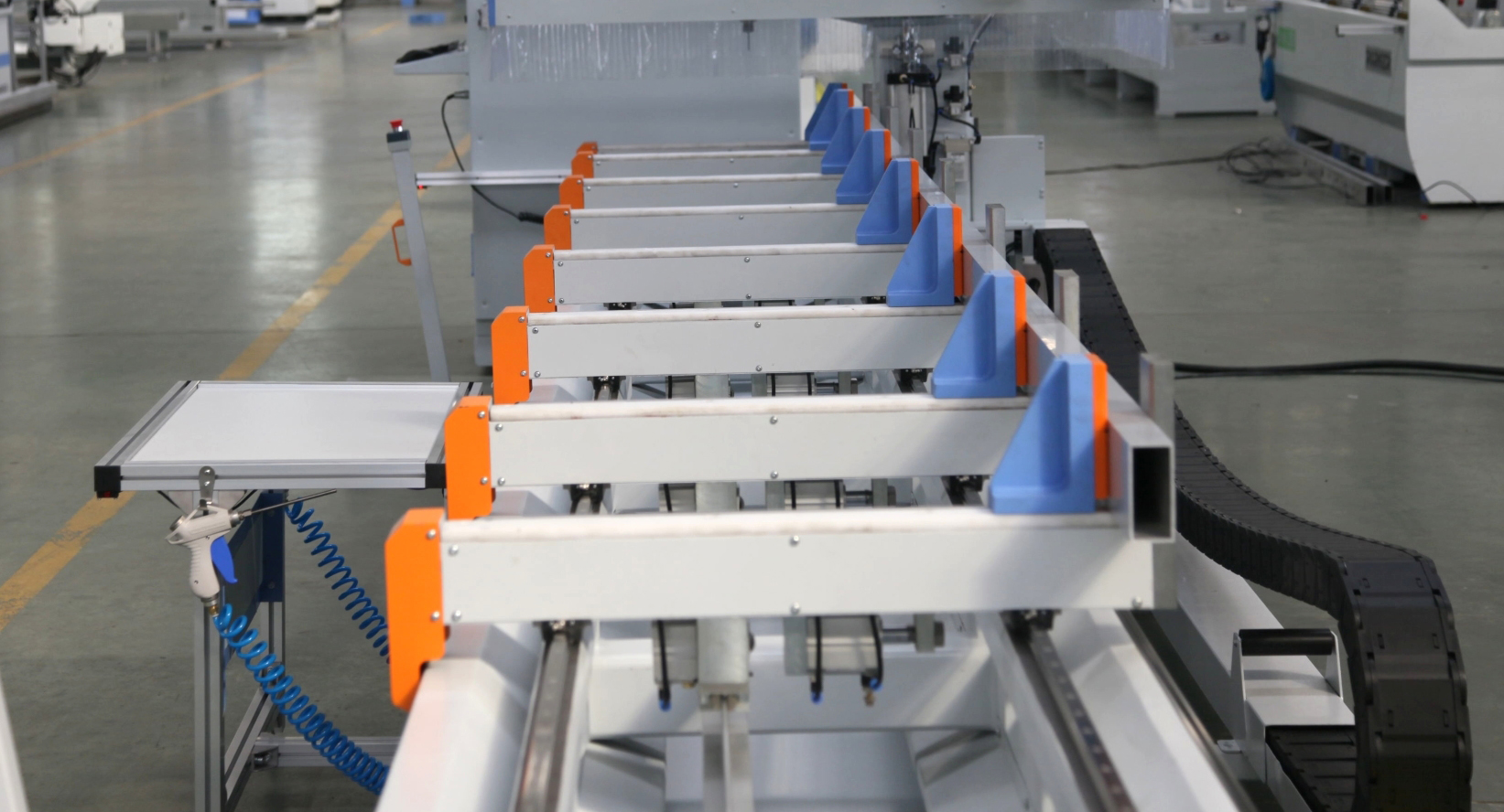 What are the differences between aluminum processing and aluminum profile processing?