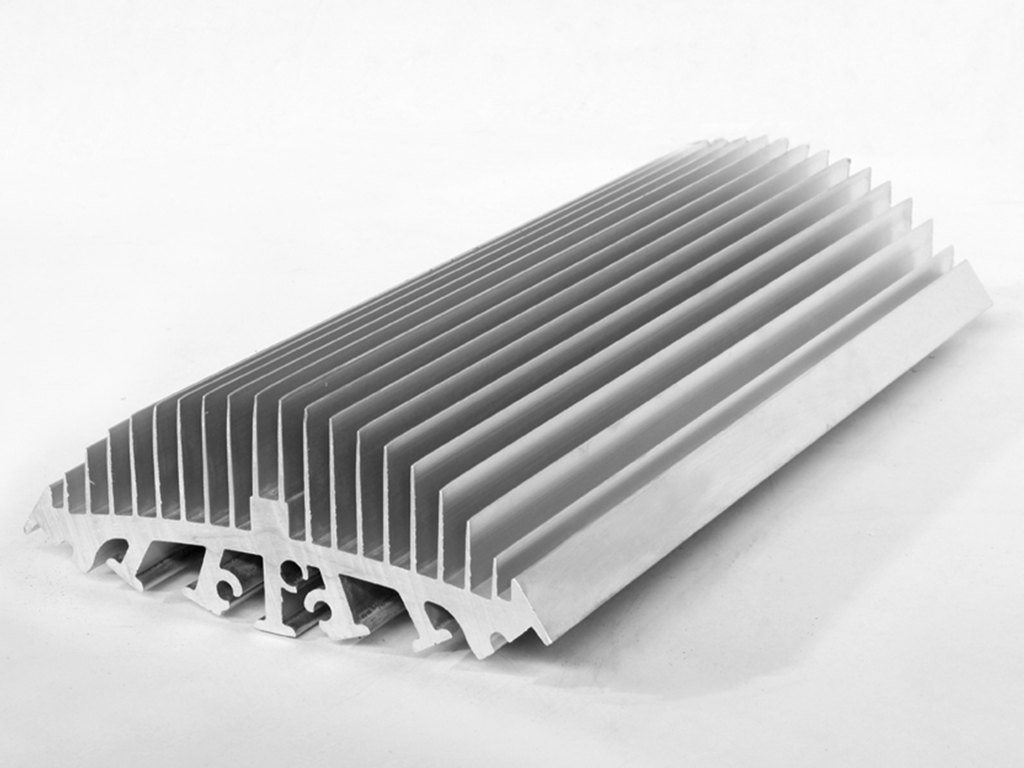 Introduction of 10 advantages and application scope of aluminum radiator profiles