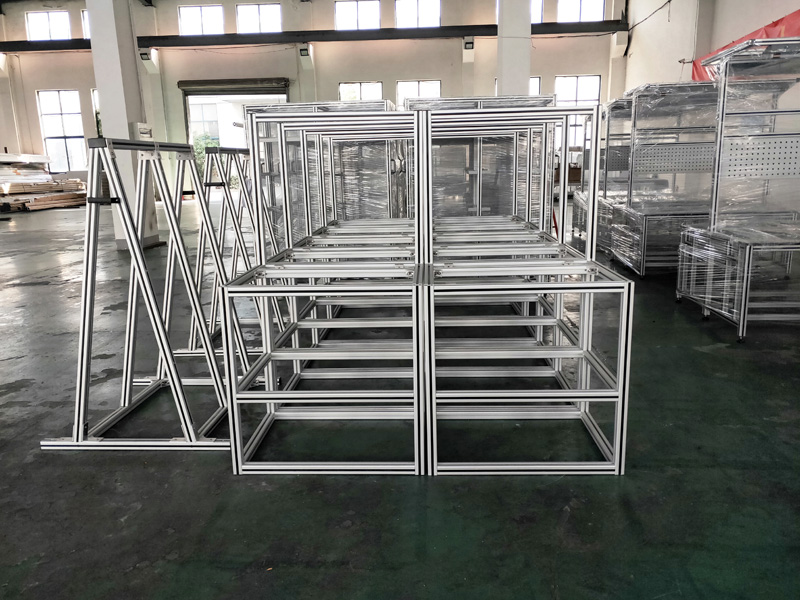 Aluminum profile frame and equipment quality improvement method