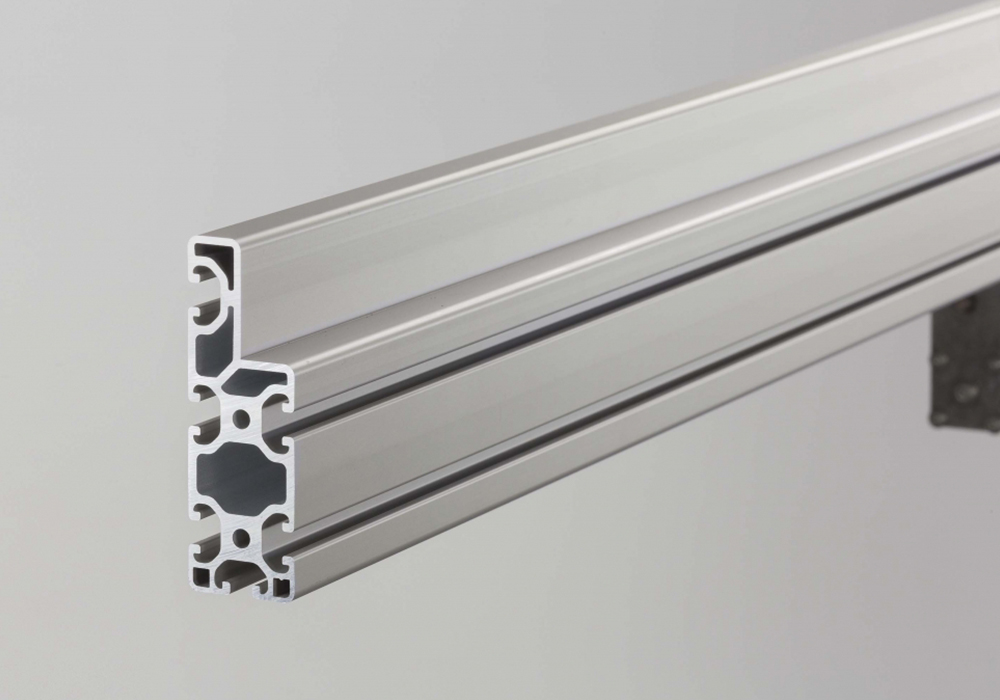 In the use of industrial aluminum products, what are the practical characteristics?