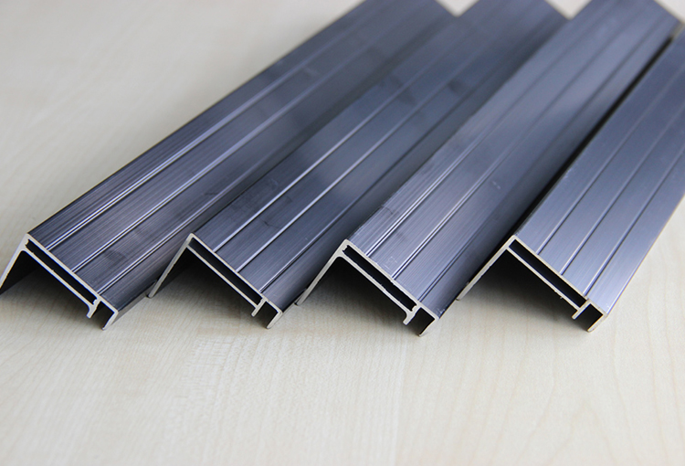 What are the production difficulties of aluminum solar panel frame?